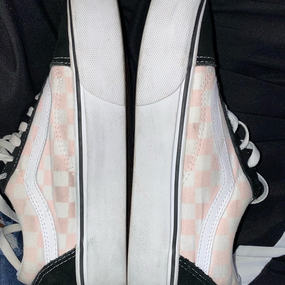 Platform vans - Picture 3 of 4